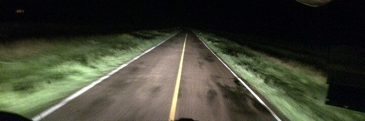 La vieja y tétrica Ruta 3 Autostop Noche