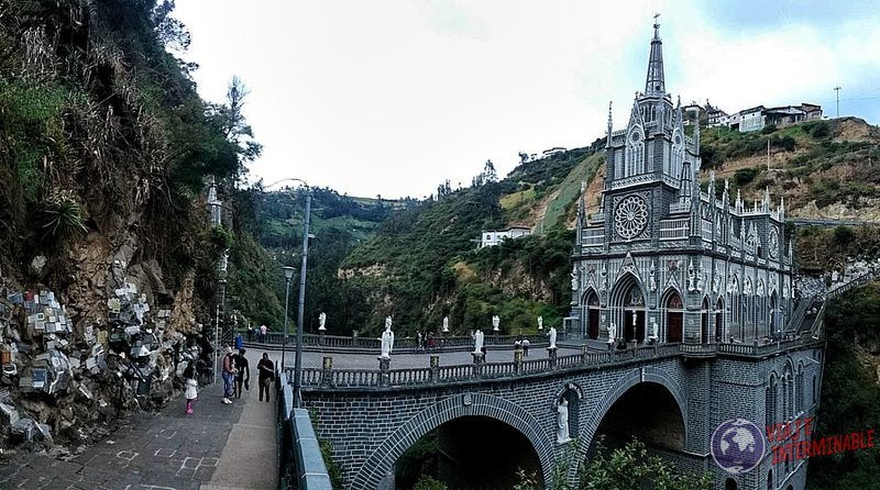 Santuario de Lajas entera colombia