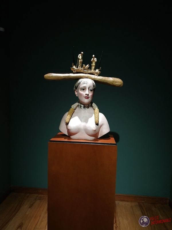 Busto en museo Bogota Colombia