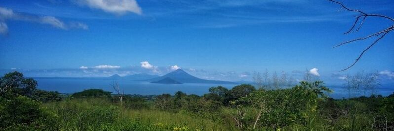 Volcan Momotombo y momotombito Nicaragua
