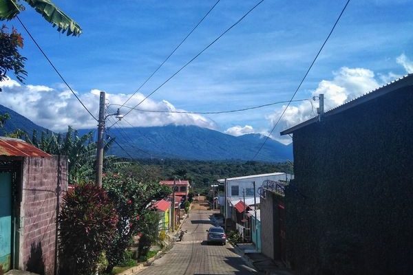Calles de Ataco vertical El Salvador