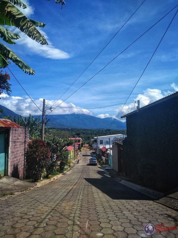 Calles de Ataco vertical El Salvador Calles de Ataco vertical El Salvador