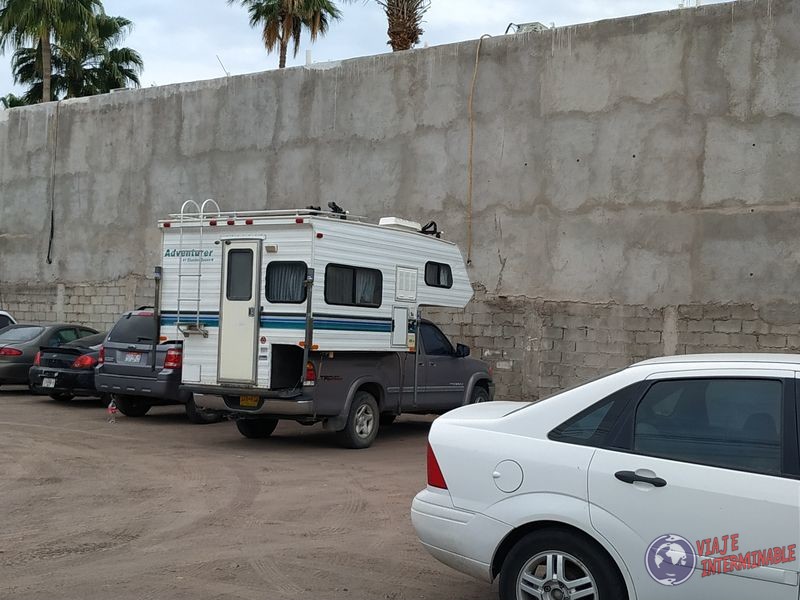 Camper en camioneta Loreto Baja California Sur Mexico