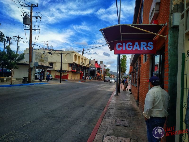 Cigars inglés Cabo San Lucas Baja California Mexico