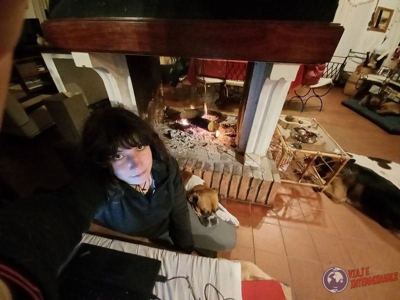 Estufa a leña en casa Luis Jujuy Argentina