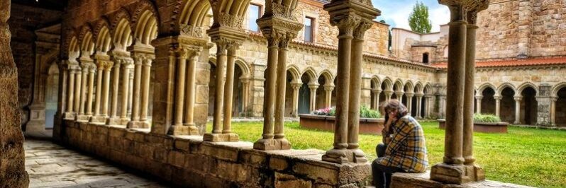 Claustro San Francisco Ourense Galicia España
