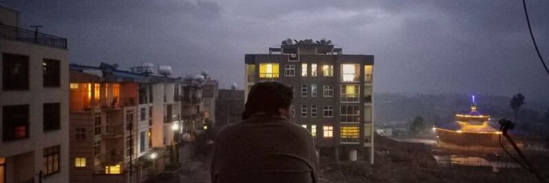 Addis Ababa de noche Etiopia