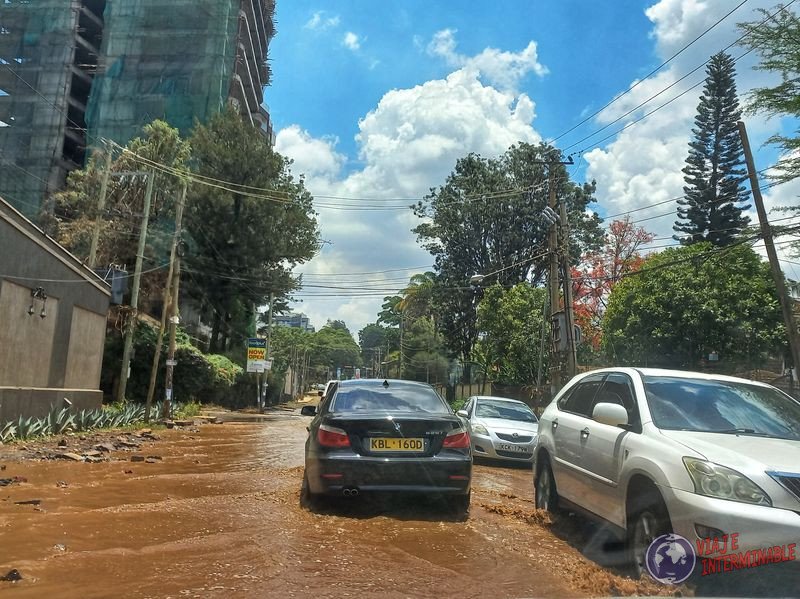 Calles inundadas Nairobi Kenia
