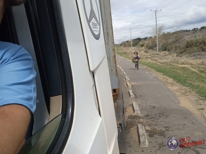 Correr para ver jirafas en ruta Kenia Africa