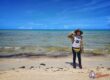 Joy en playa Mombasa